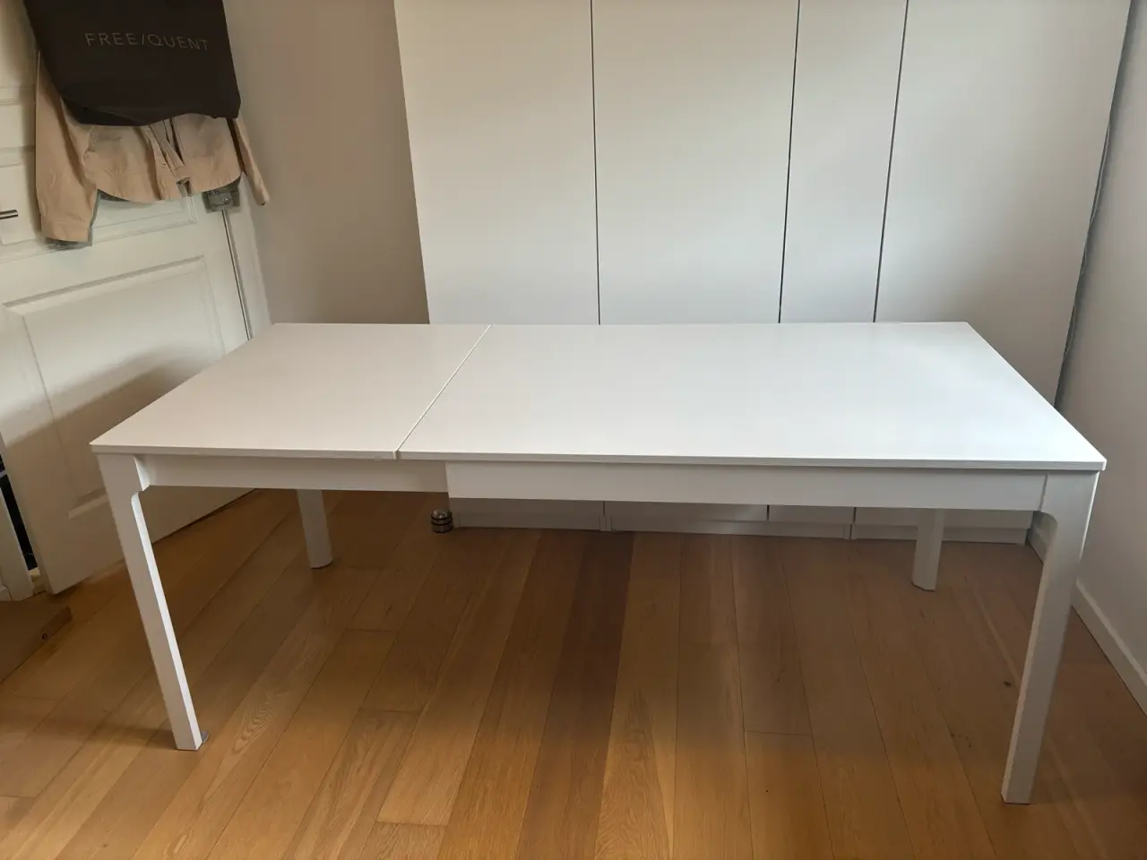 Billede 3 - Flot IKEA spisebord