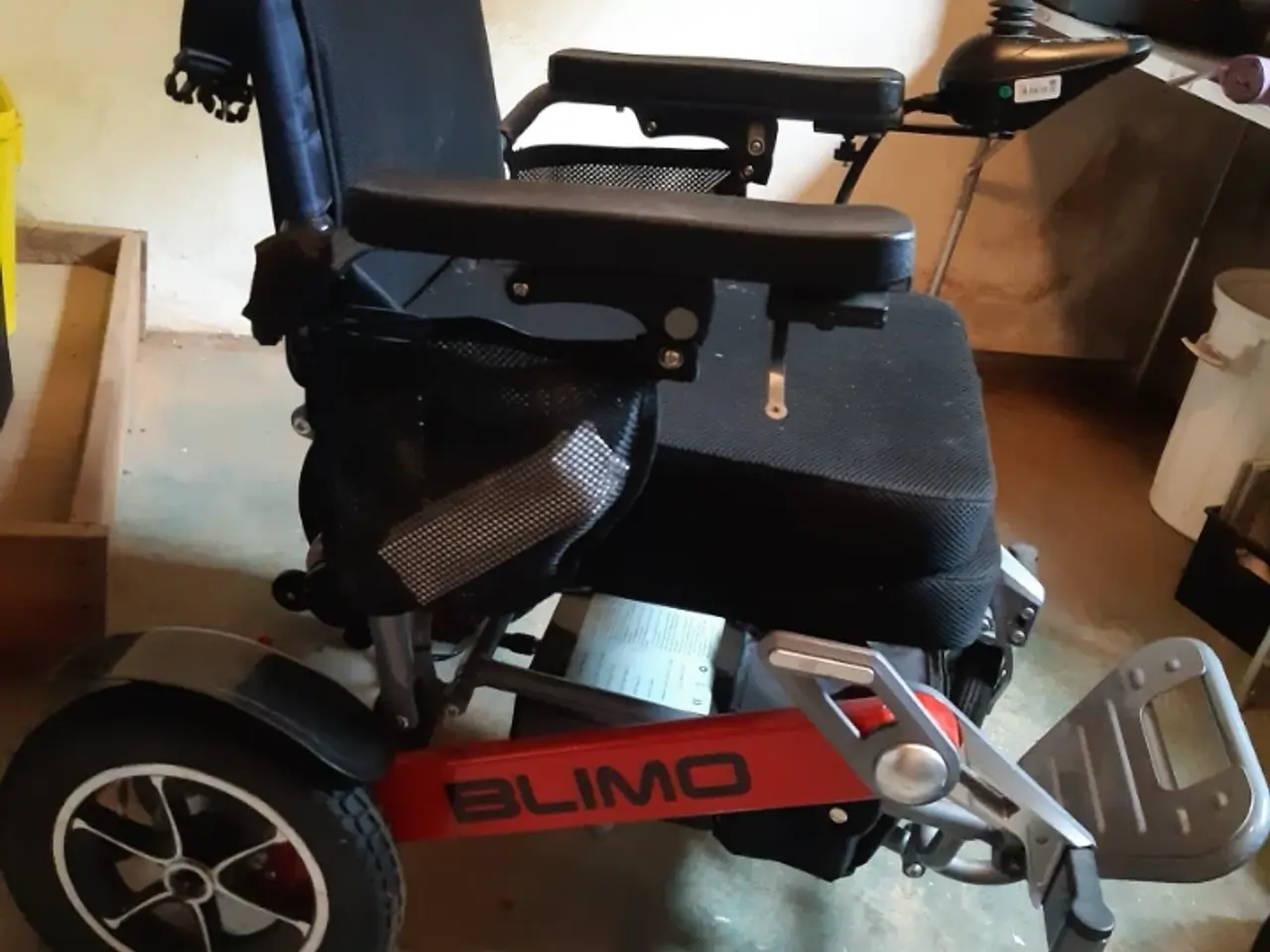 Billede 1 - Blimo MOVE foldbar kørestol