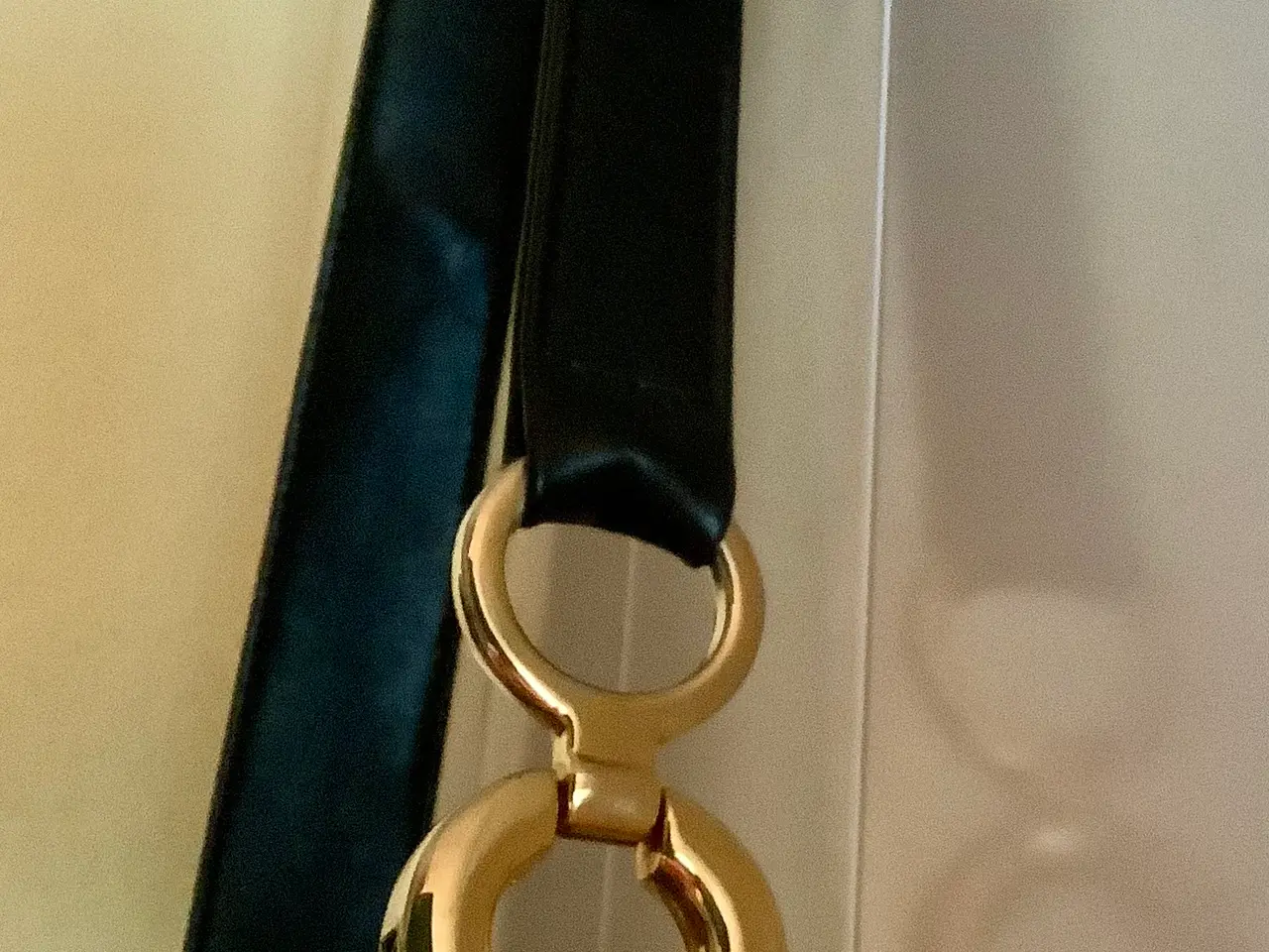 Billede 3 - Vintage sort læder skuldertaske 