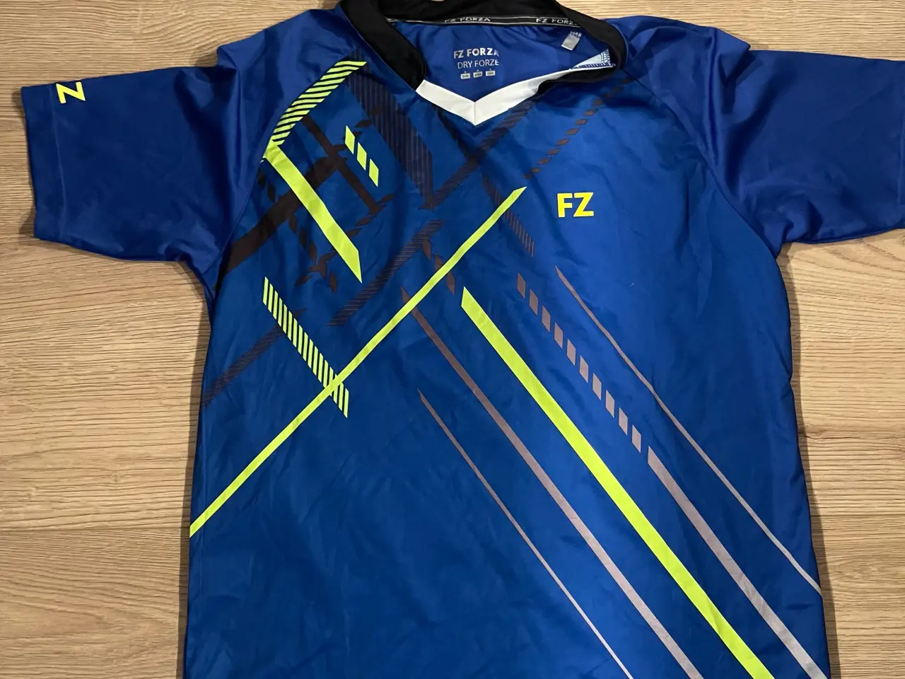 Billede 1 - FZ Forza badmintontrøje