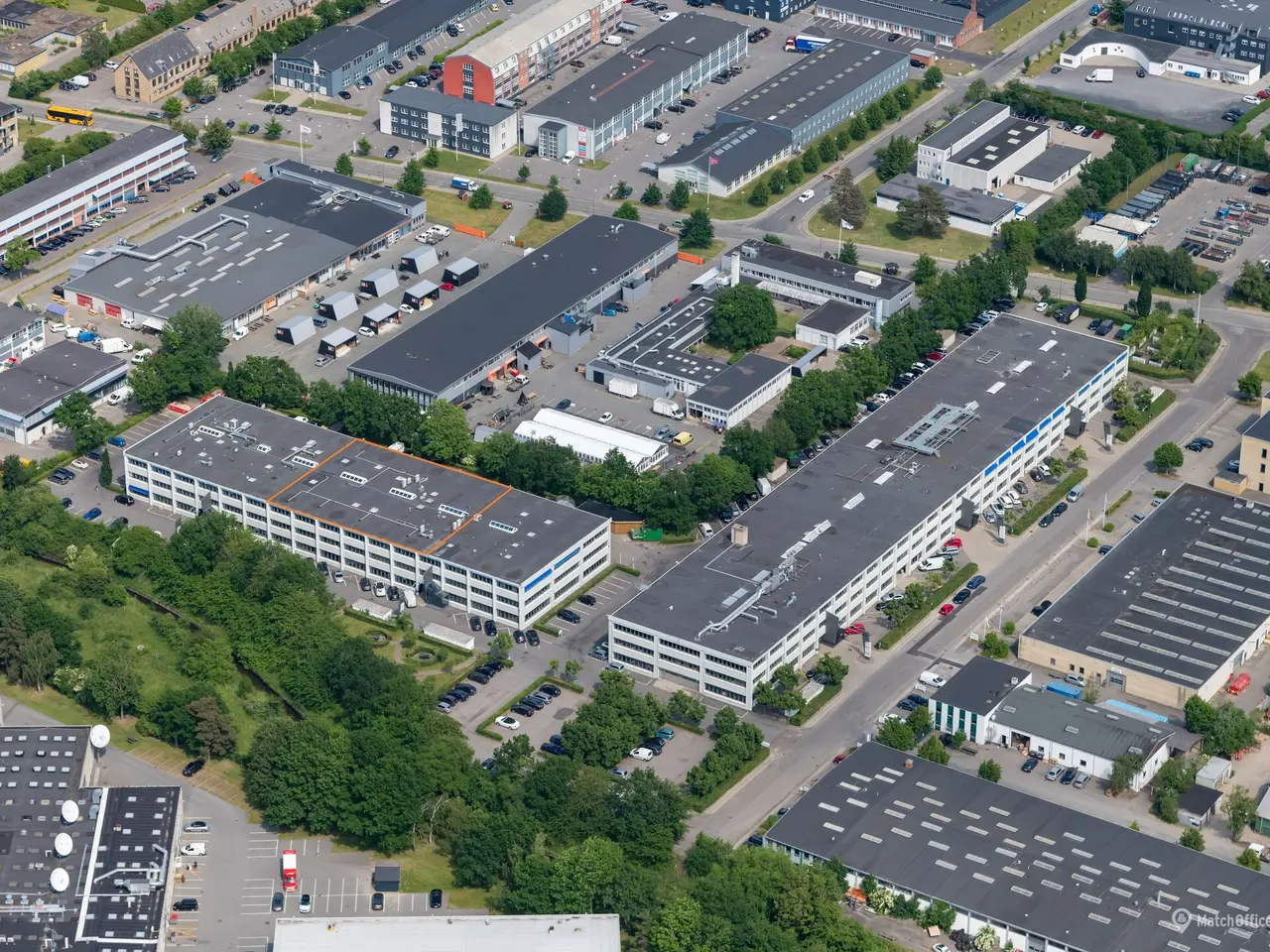 Billede 2 - Istandsat kontor med klimaanlæg og lager m. vareelevator