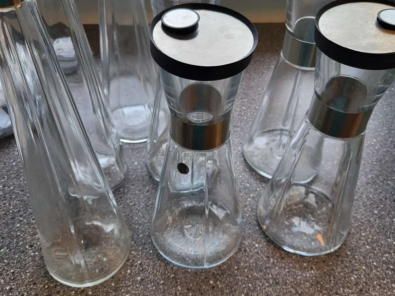 Billede 1 - 4 grand cru vand karafler og 4 vin karafler