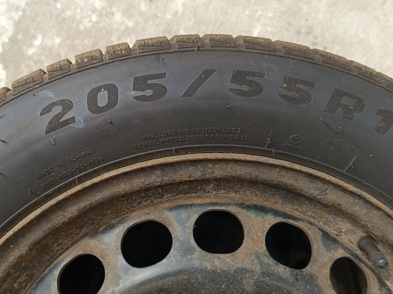 Billede 3 - Vinterdæk 205/55 R16