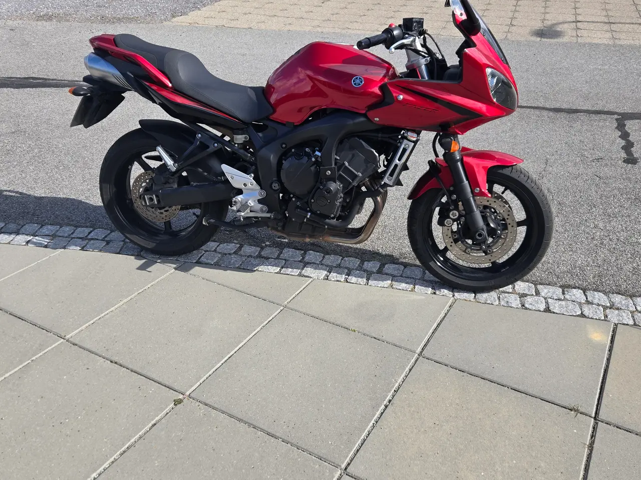 Billede 1 - Yamaha fz6 2s årg 08 km 30500