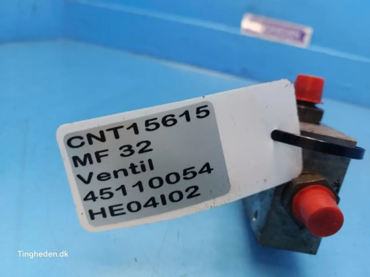 Billede 11 - Massey Ferguson 32 Ventil 45110054