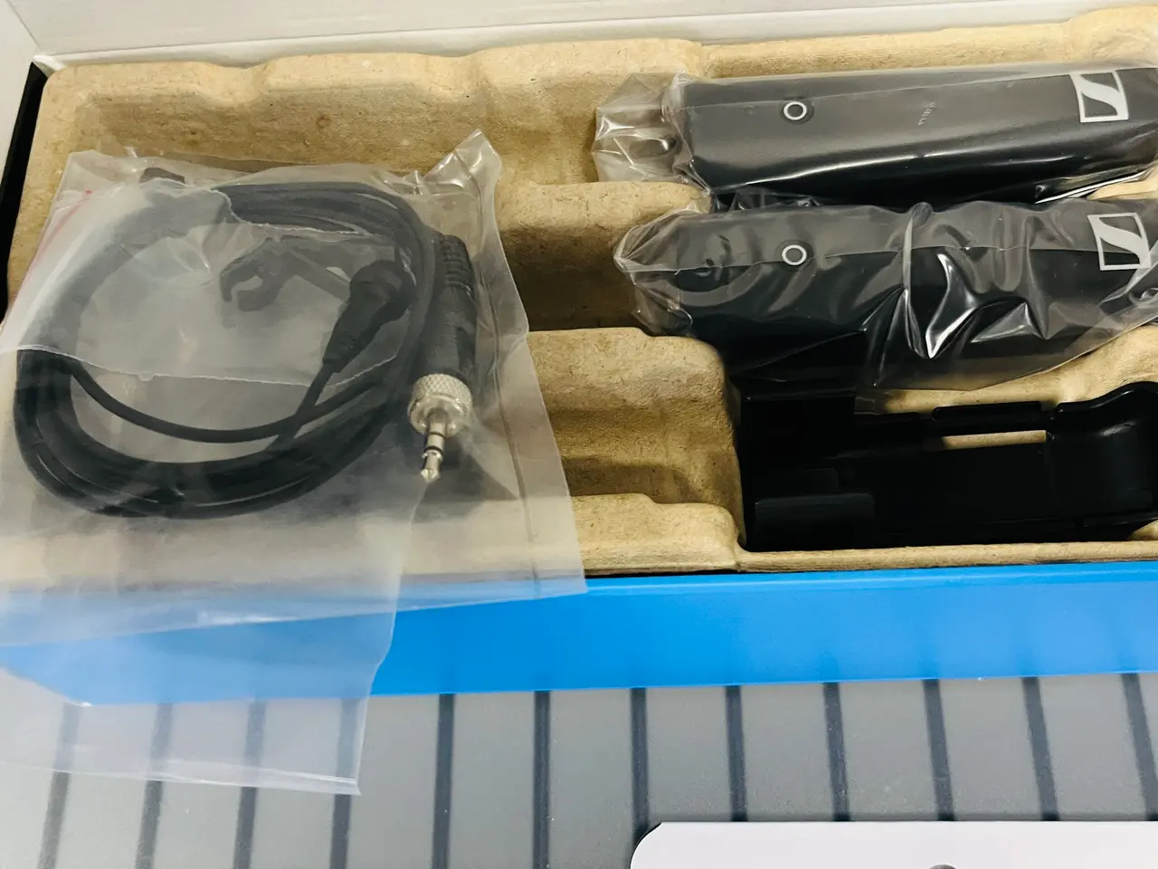 Billede 9 - Trådløst headset, lader, dock m.m.
