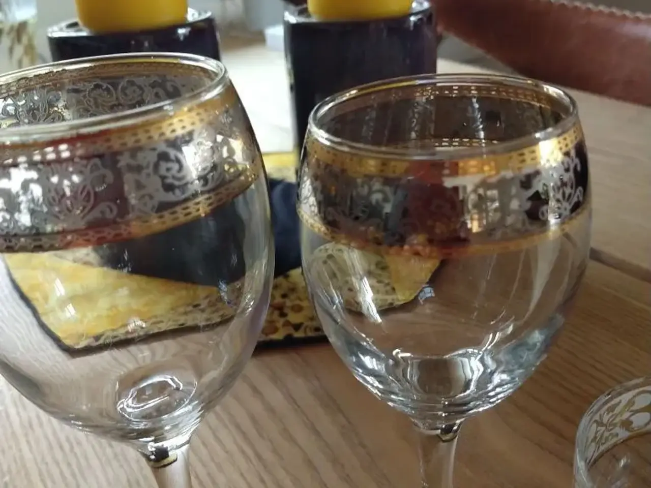 Billede 1 - 8 glas med guldkant