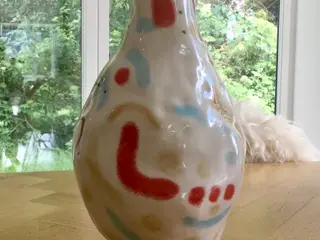 Hay vase By Jessica Hans