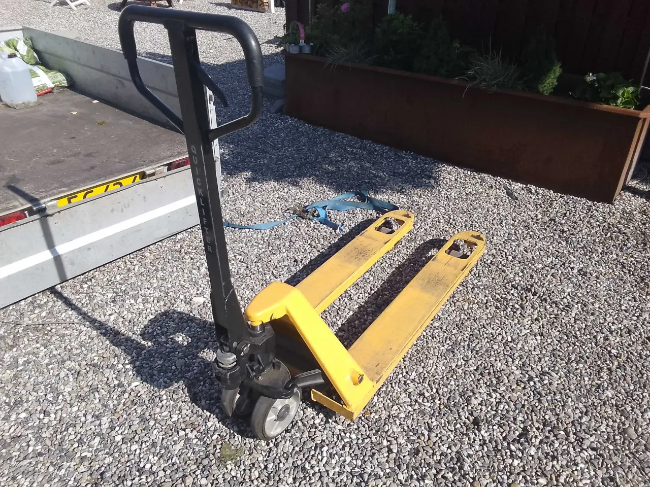 Billede 1 - Pallevogn 2600kg lange gafler stk 800 der er 2 stk