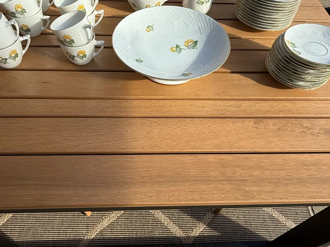 Billede 1 - Bing & Grøndahl Erantis - kaffestel til 12 pers.