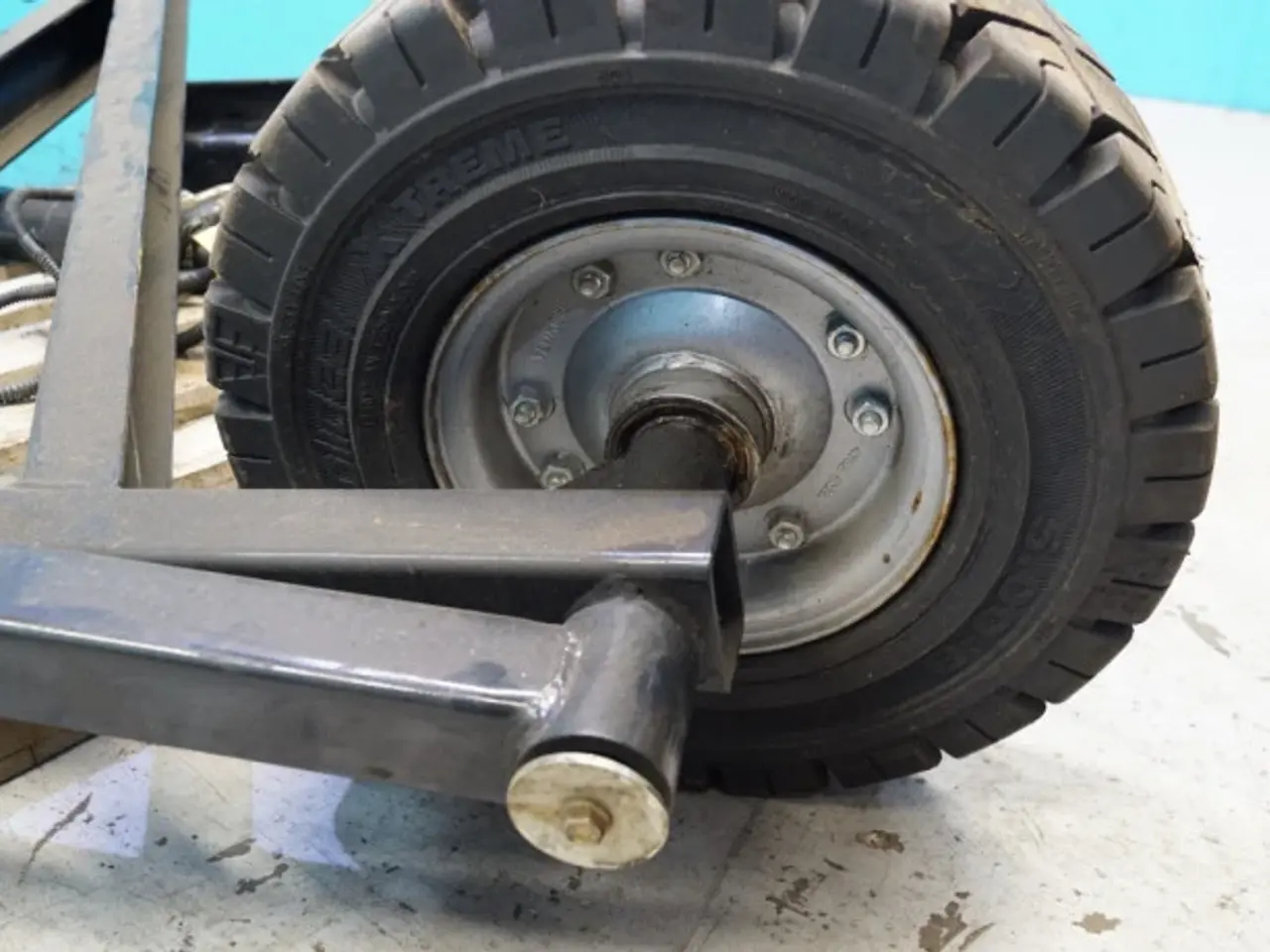 Billede 13 - Hydraulisk støttehjul 