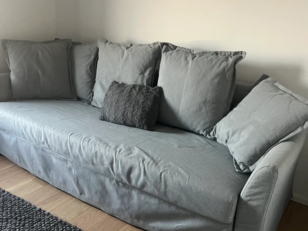 Billede 1 - Sovesofa i gråt betræk/ pæn sofa