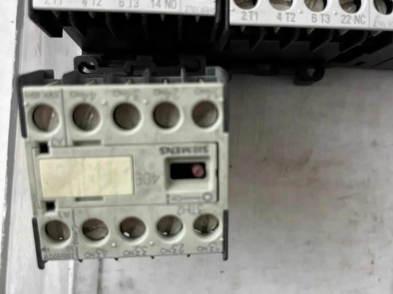Billede 6 - Siemens SIRIUS kontaktor relæ parti 13pcs 3TF2001