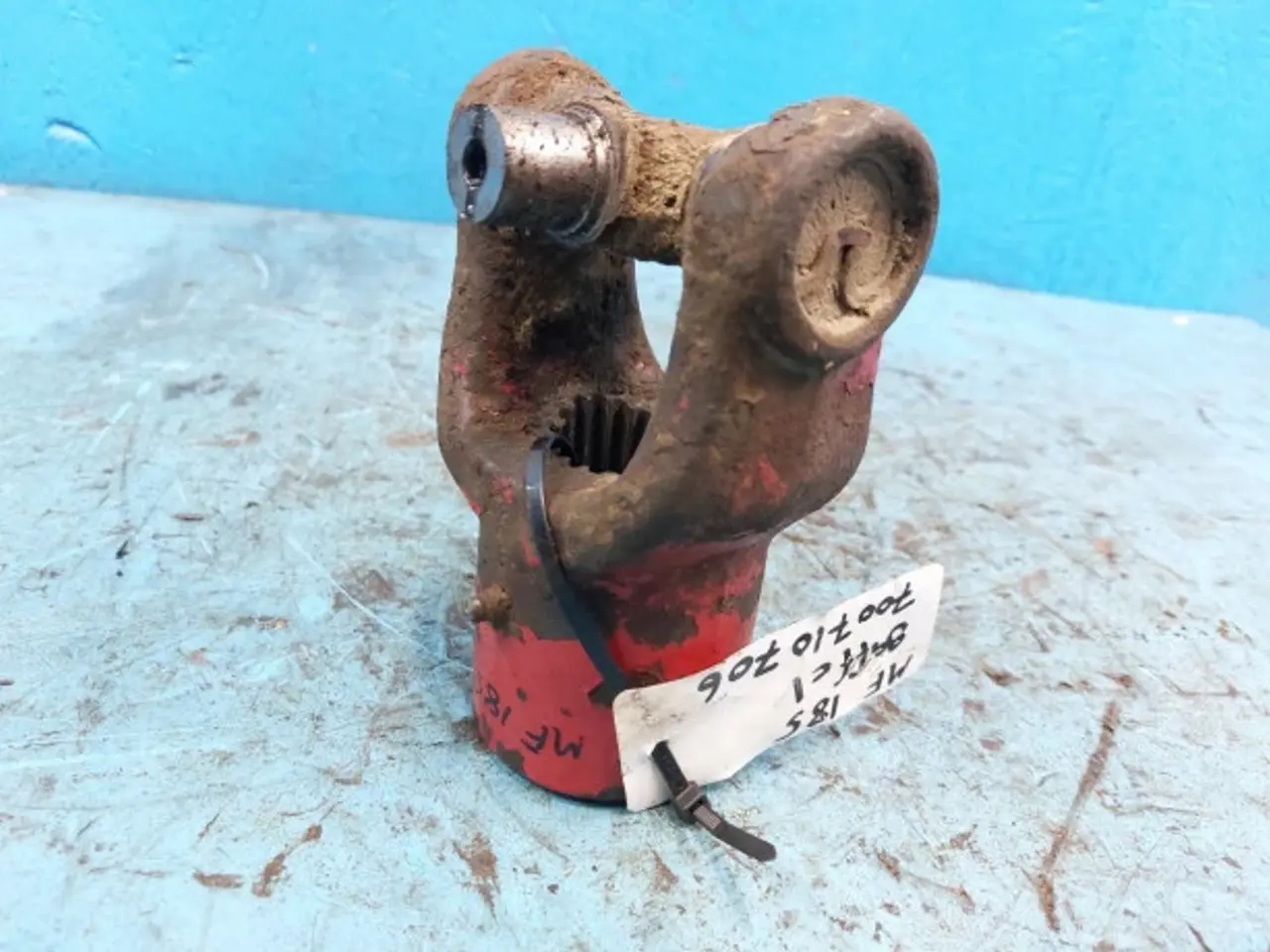 Billede 4 - Massey Ferguson 185 Kardan muffe 700710706