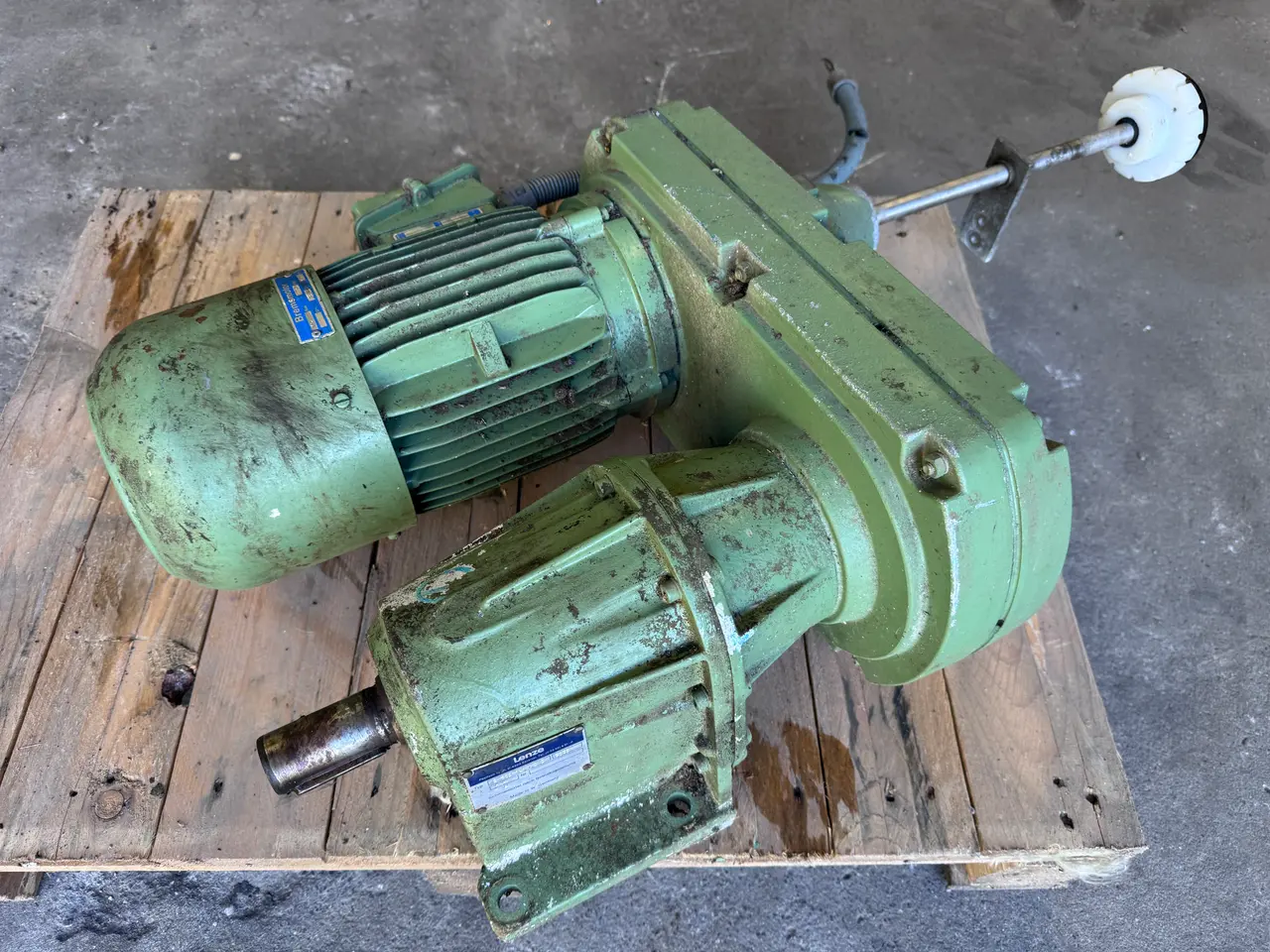 Billede 1 - Motor med Variogear