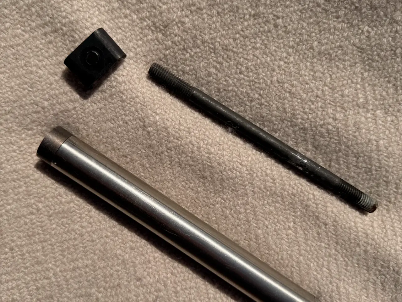Billede 10 - Blaser R93 skæfter med Blaser rekyl Kick-stop