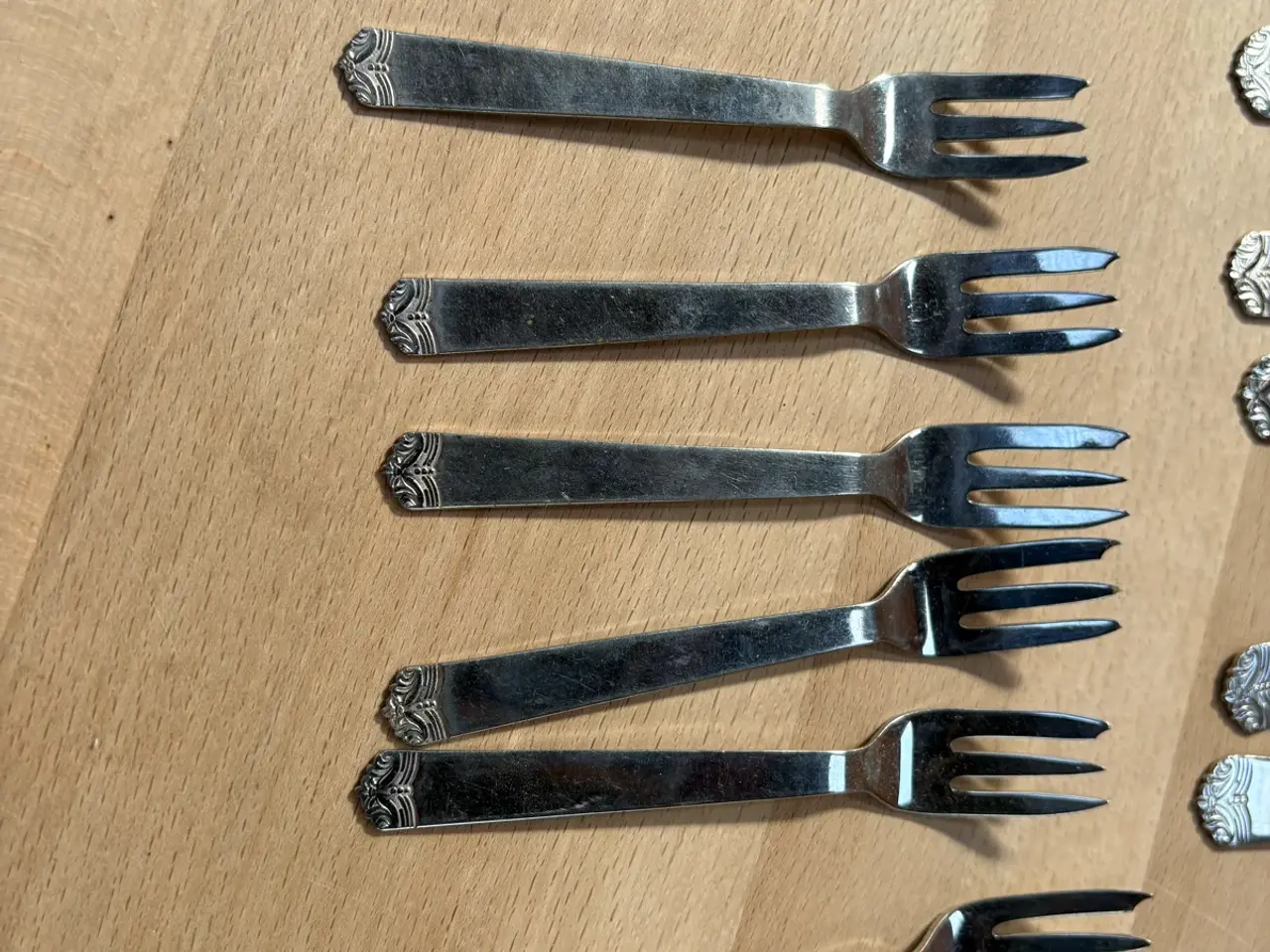 Billede 6 - Flot vintage kage- og dessertsæt – Danmark Cutin (