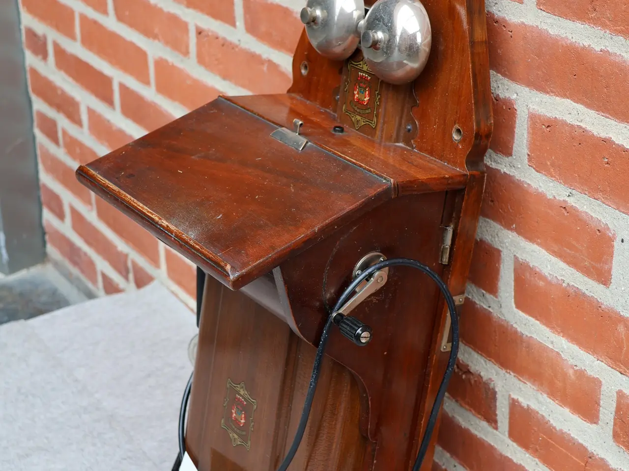 Billede 3 -  Gl Væghængt telefon fra JTAS