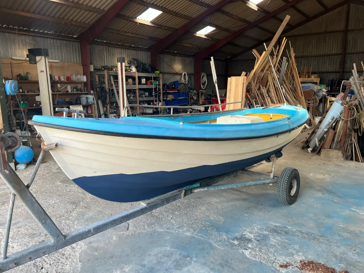 Billede 1 - Fin renoveret jolle