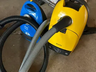 2 stk. Støvsuger MIELE/SENZ S311L/1000W