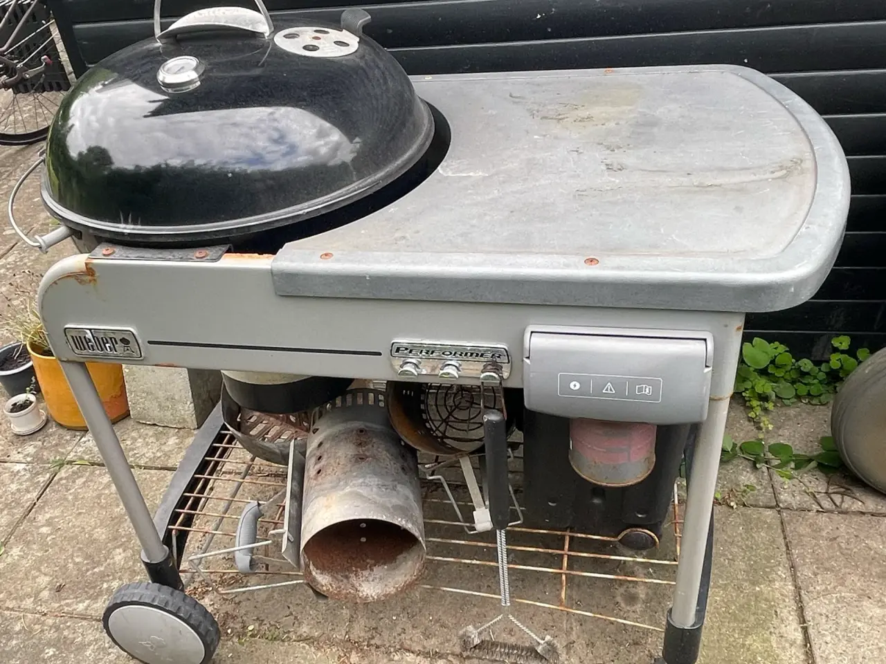 Billede 1 - Grill (Weber)