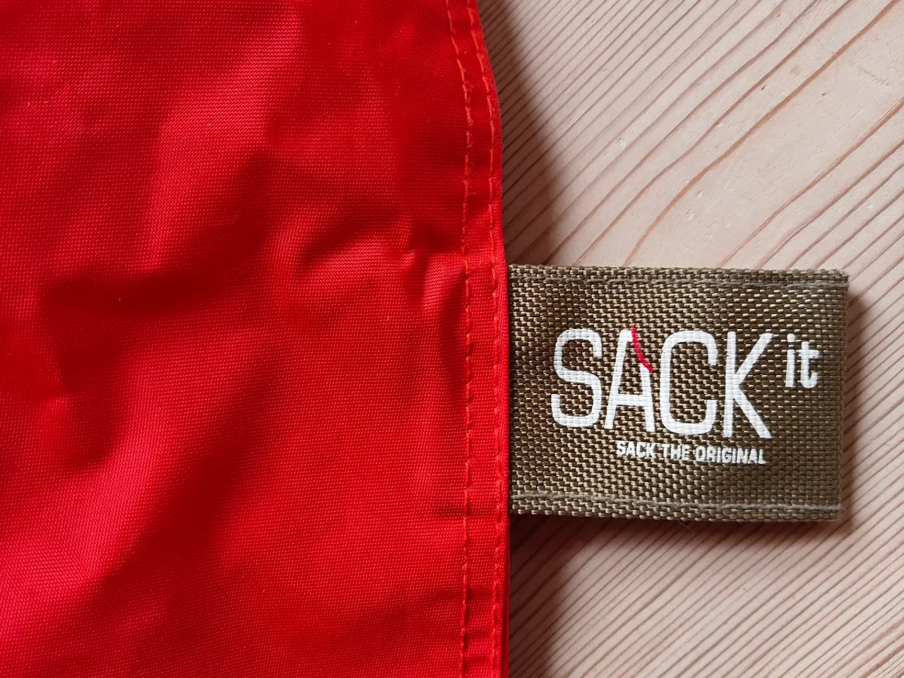 Billede 1 - Rød SACKit sækkestol