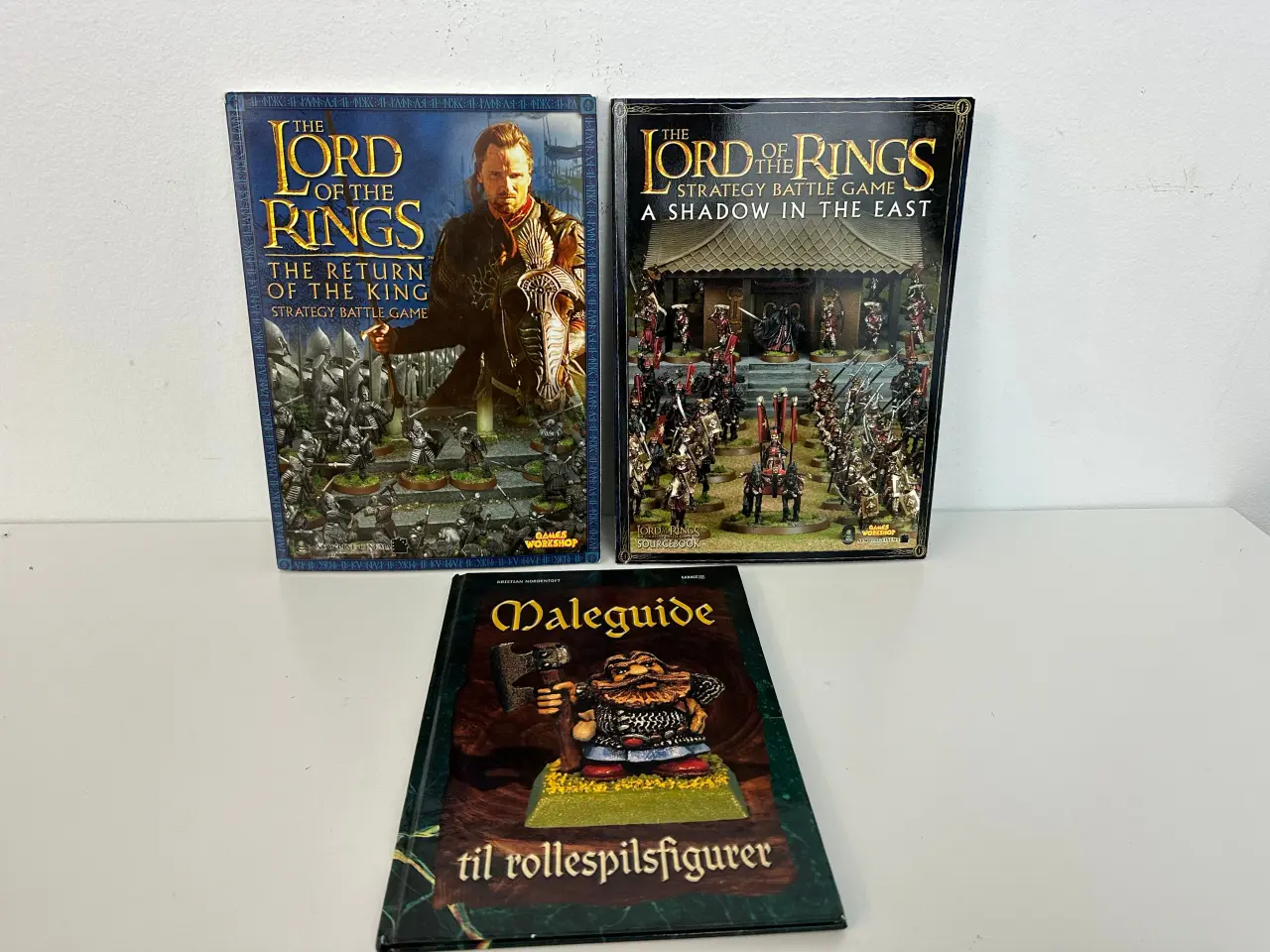 Billede 1 - 2 stk. LOTR regelbøger
