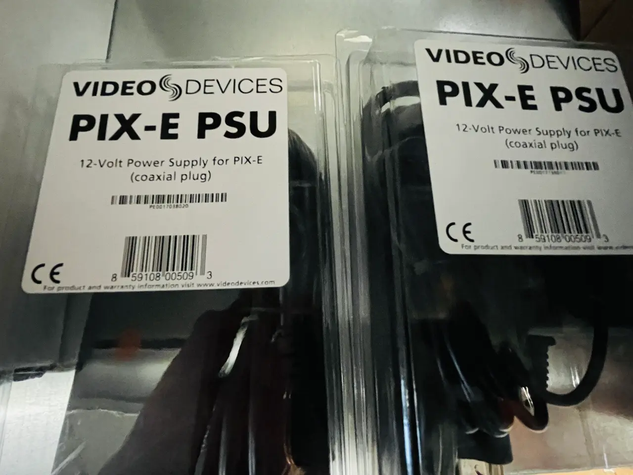 Billede 5 - Div. Computerudstyr: kabler, battrier, stander mv.  VIDEO DEVICES