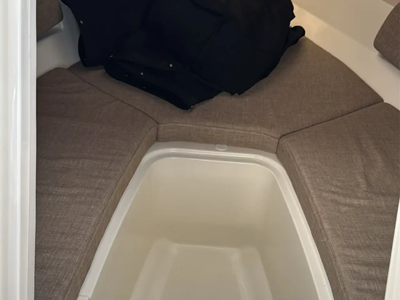 Billede 9 - Bayliner VR5 cuddy