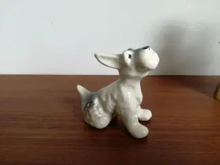 Porcelæns hund