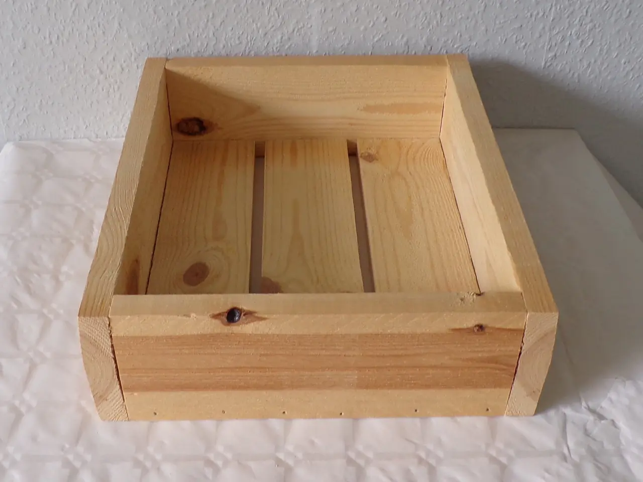Billede 3 - Bakke i genbrugstræ 35 x 30 cm