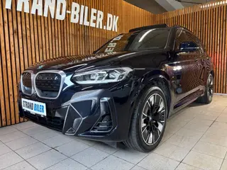 BMW iX3  Charged Plus M-Sport