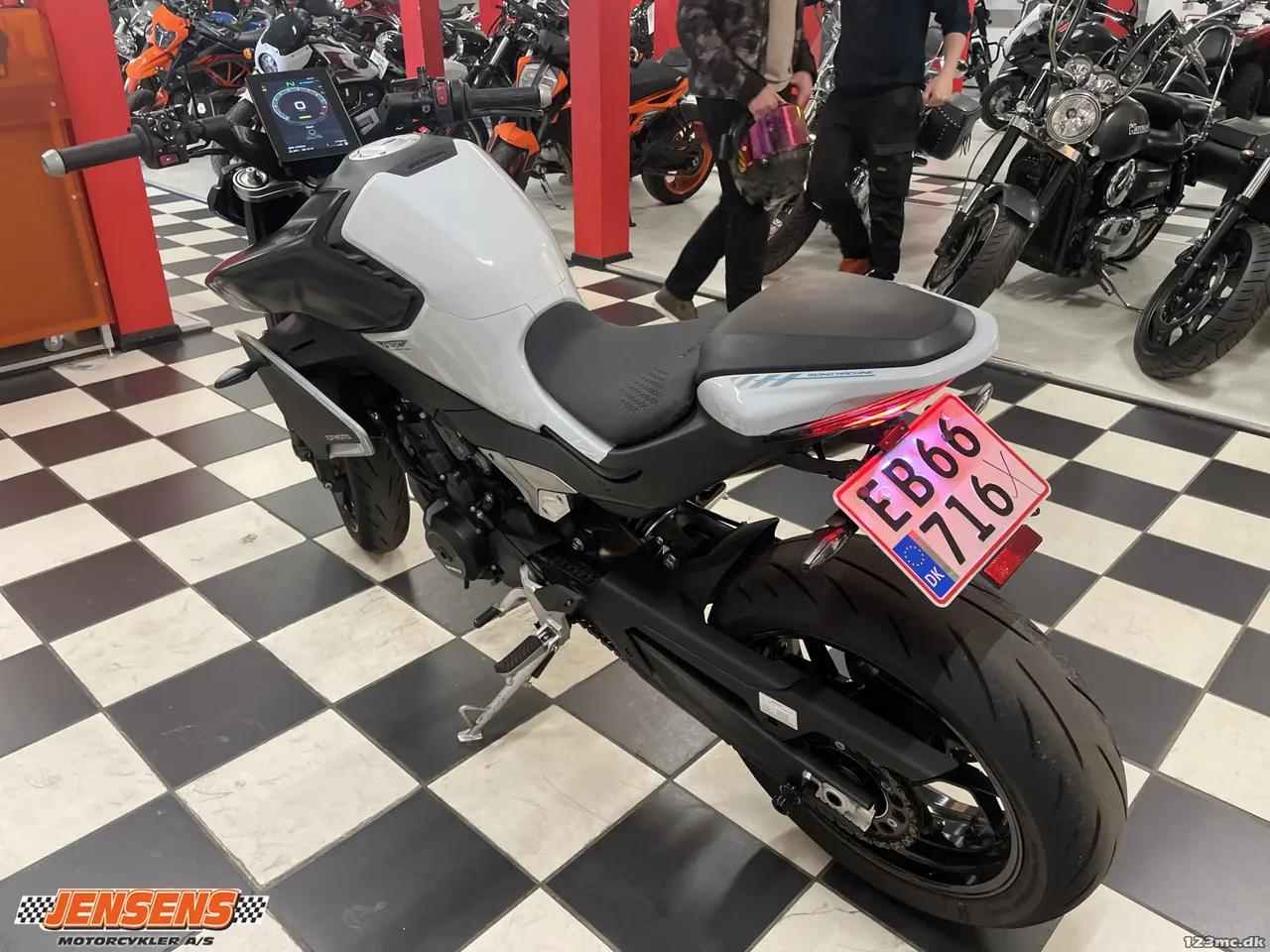 Billede 6 - CFMOTO 800 NK MSC
