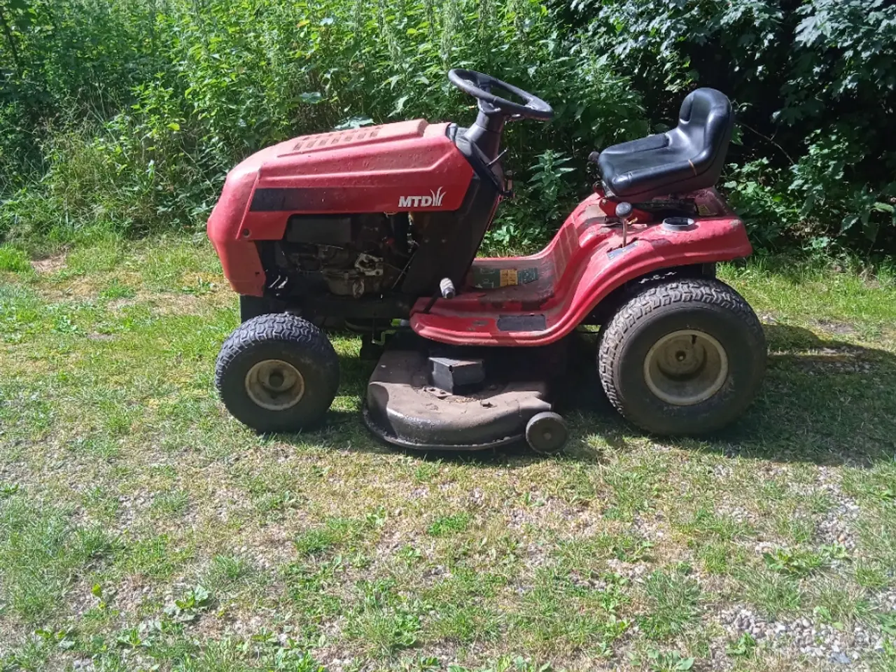 Billede 1 - 18 HK MTD Havetraktor med 115cm klipperbord
