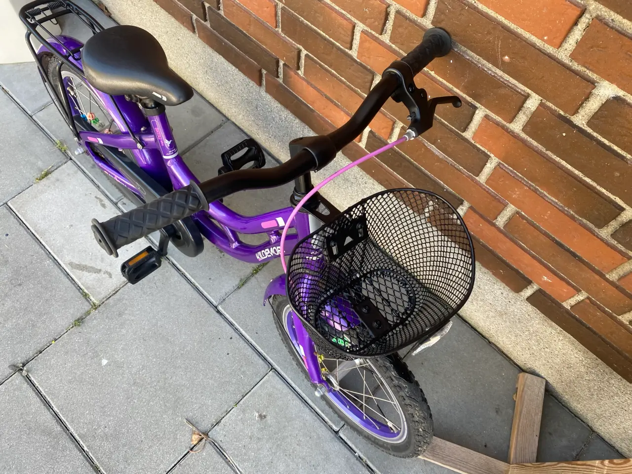 Billede 3 - Købt til 4200 kr 16 tommer prinsesse cykel