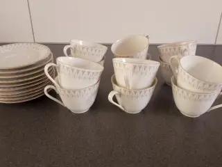 Kongeå kaffe kop og underkop