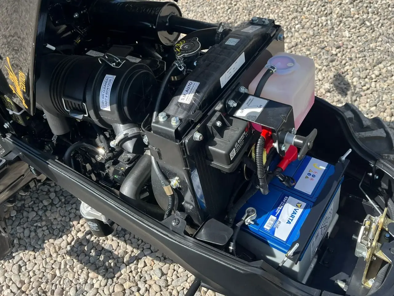 Billede 8 - Solis S26 Limited Edition i sort 6+2 Gearmaskine med Servostyring og brede traktorhjul