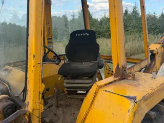 Ford 550 rendegraver