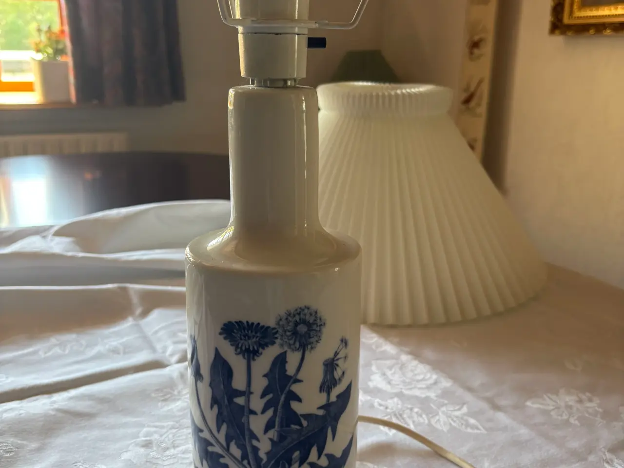 Billede 1 - Royal Copenhagen mælkebøtte lampe