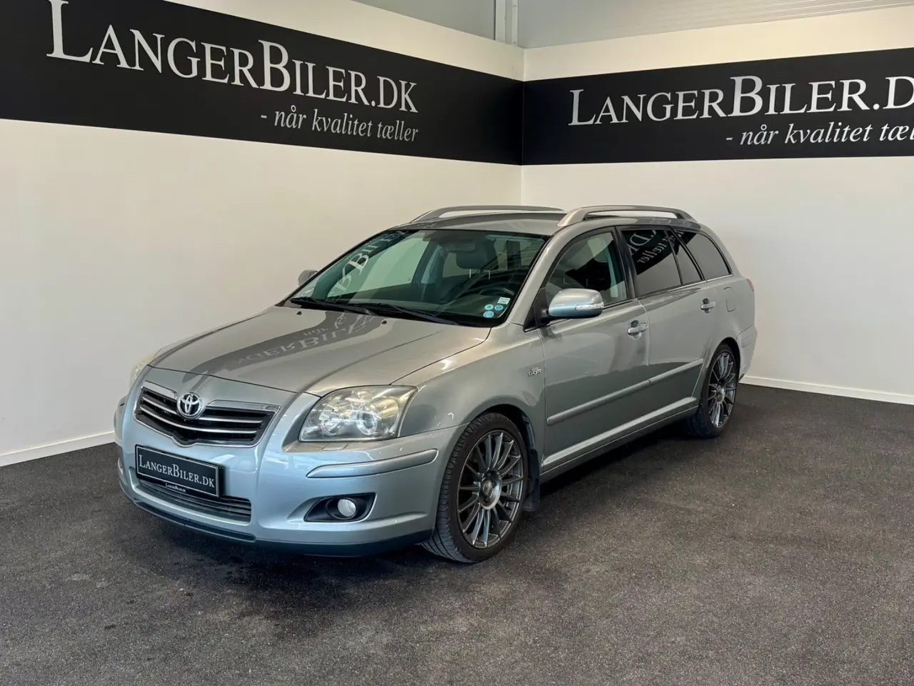 Billede 1 - Toyota Avensis 2,2 D-CAT 177 Executive stc.