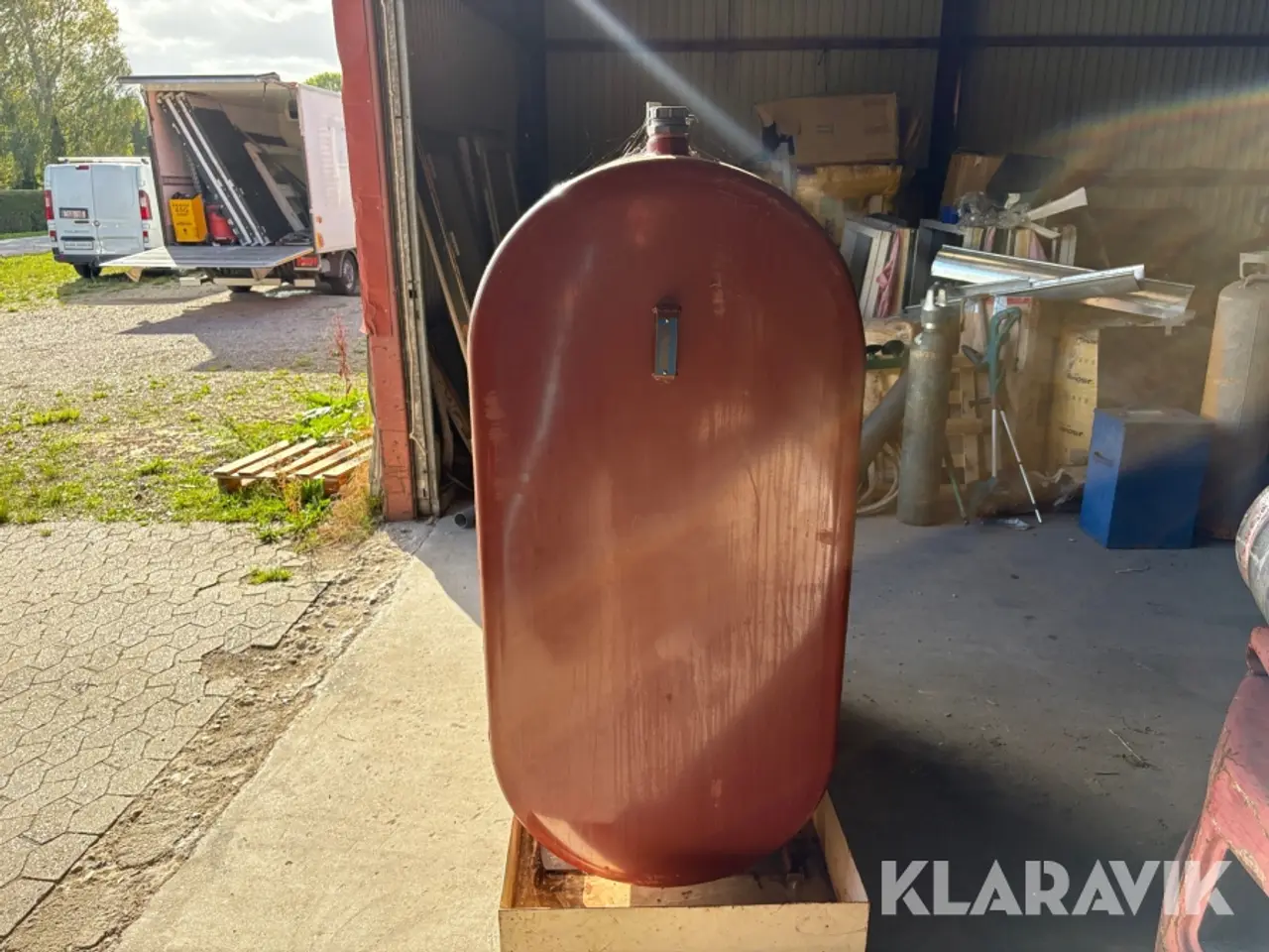 Billede 4 - Olietank Roug - 1200 L 1 styk