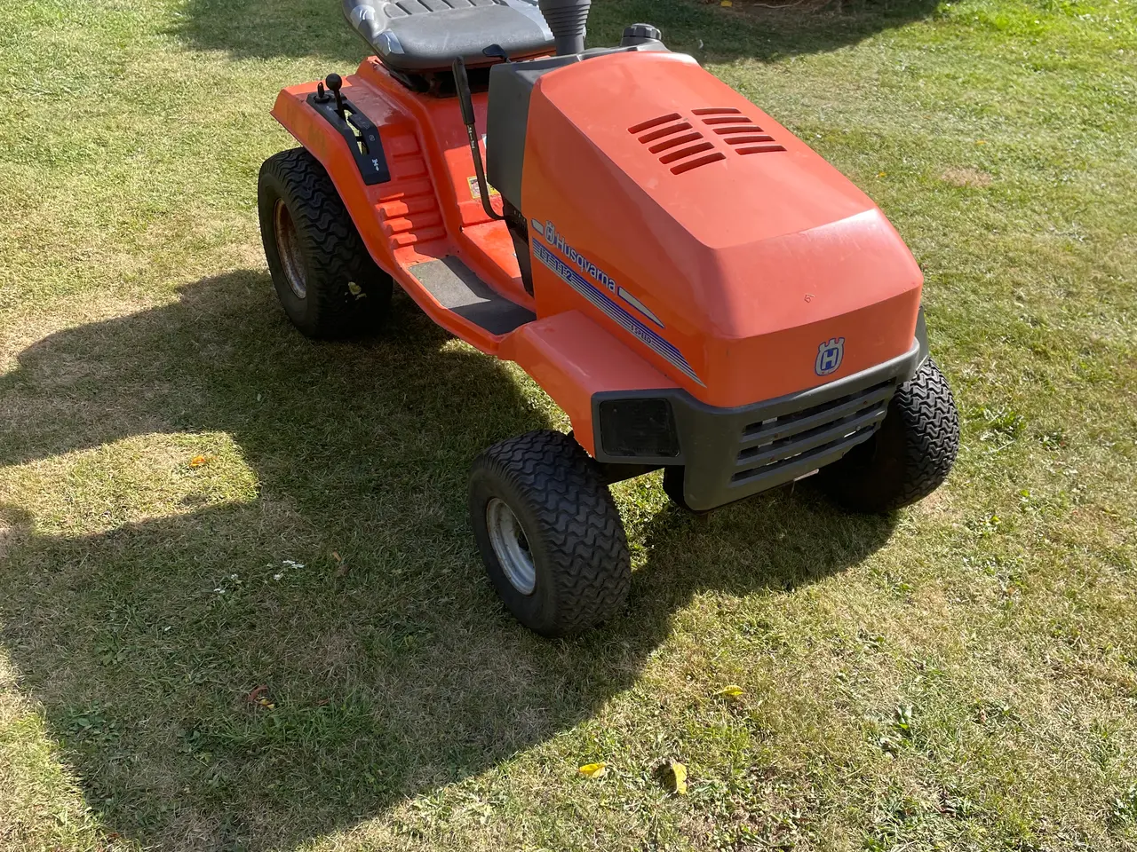 Billede 2 - Husqvarna LT112