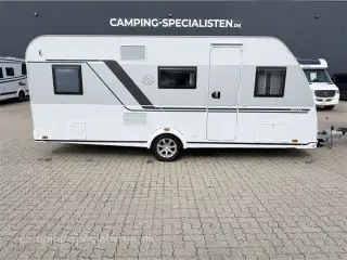 2024 - Knaus Sport 500 KD DK-Selection Knaus Sport 500 KD DK-Selection 2024 - Se den nu hos Camping-Specialisten.dk