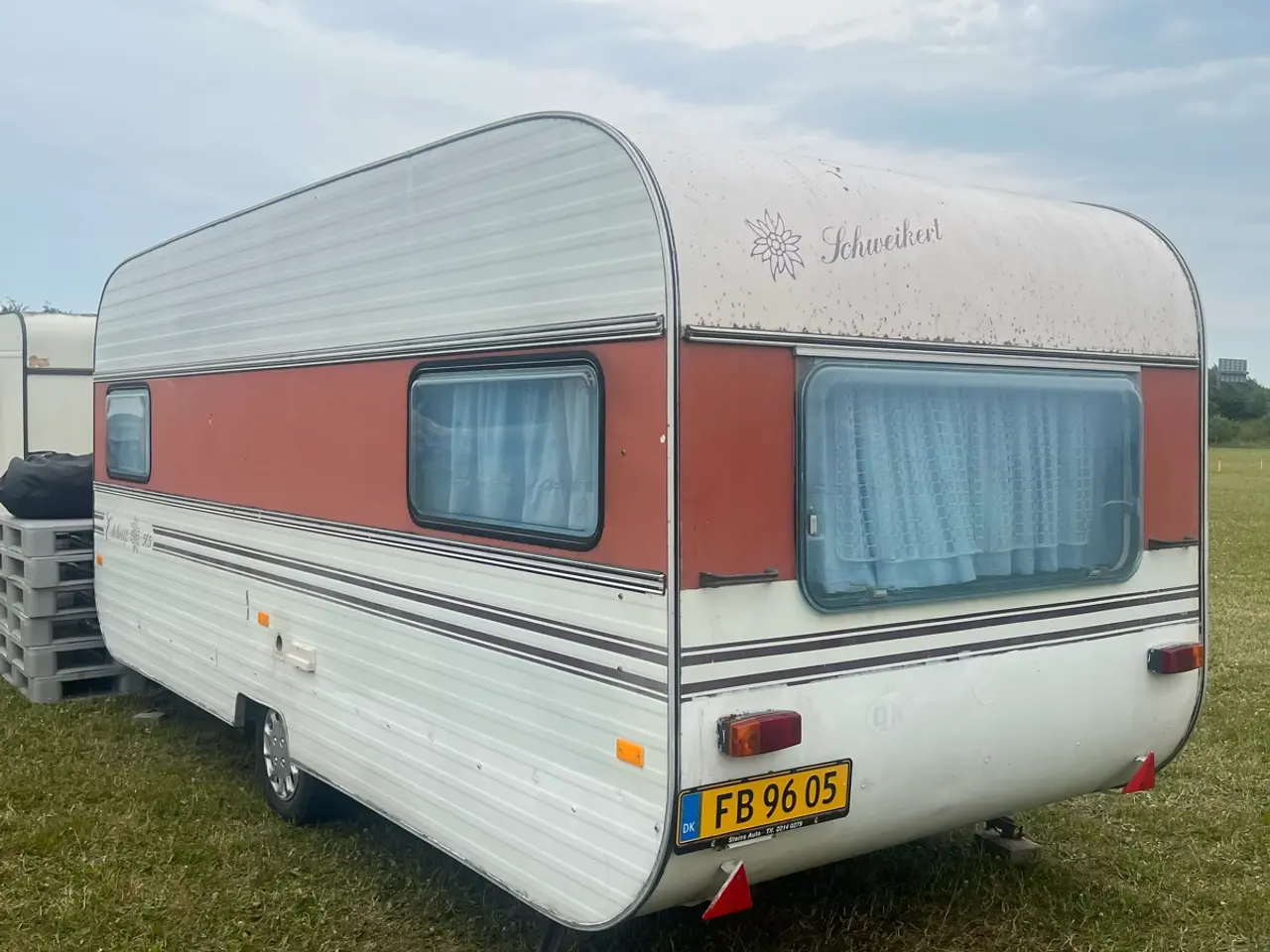 Billede 2 - Nyrenoveret Campingvogn