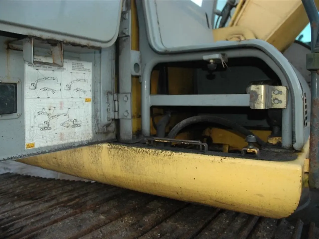 Billede 7 - New Holland E 265 LC