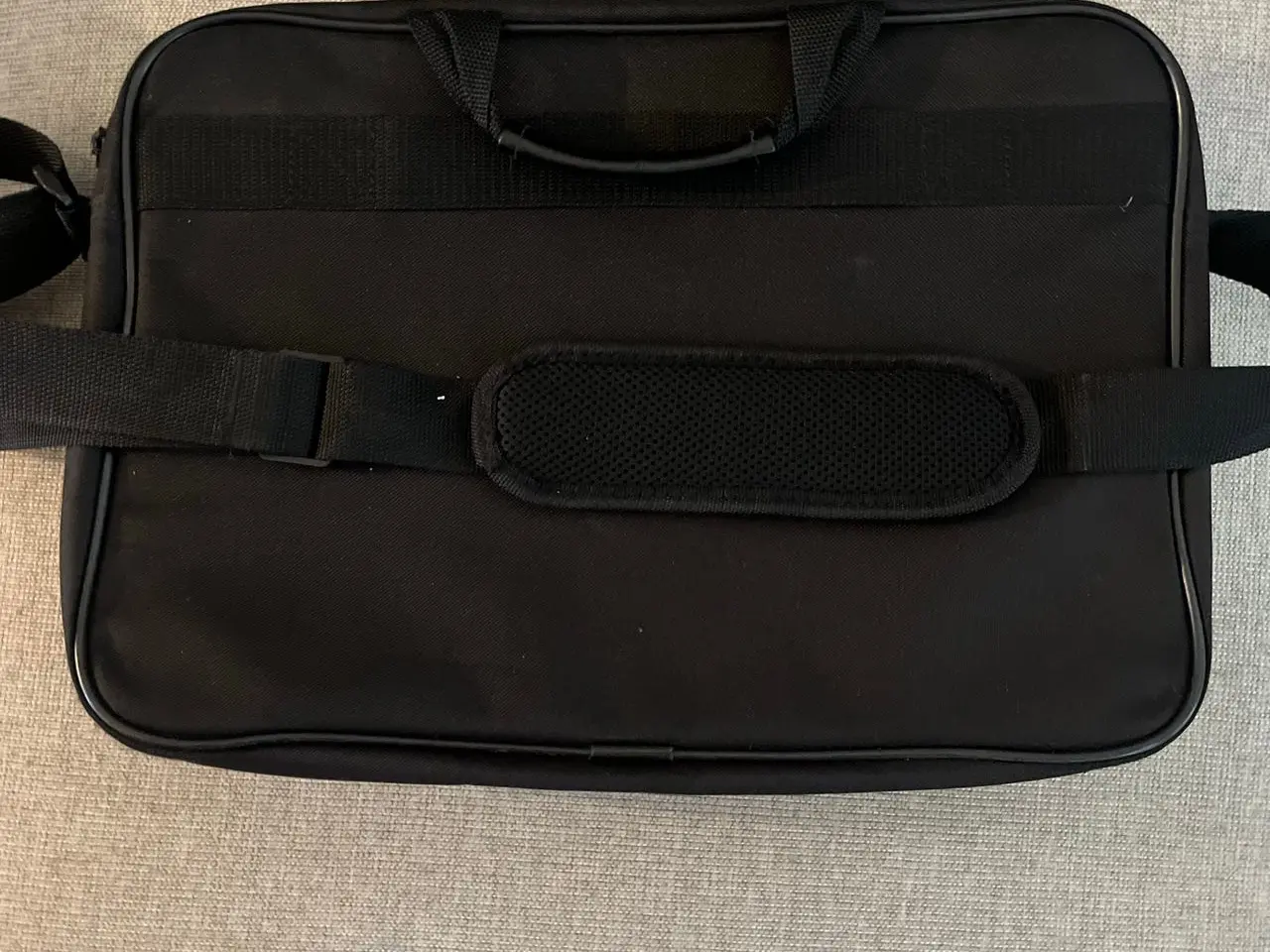 Billede 4 - HP computertaske i sort stof, unisex