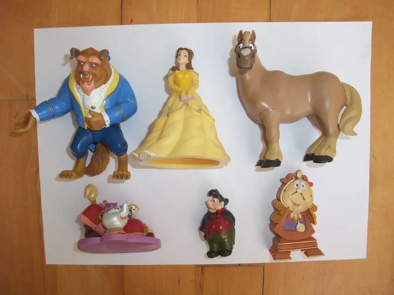Billede 2 - Skønheden og Udyret Figurer
