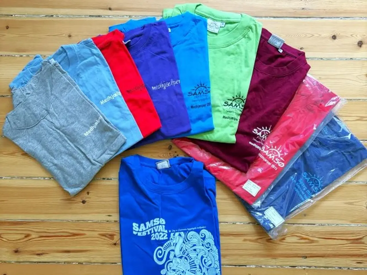 Billede 2 - T-shirts fra Samsø Festival - Medhjælper / Frivill