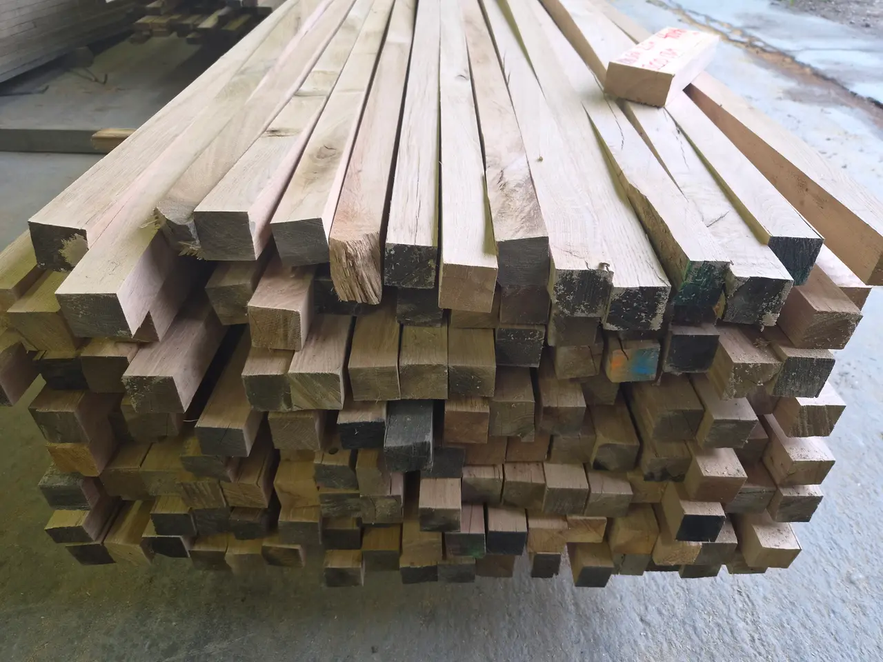 Billede 2 - Liste 40x40mm egetræ - 300 lbm