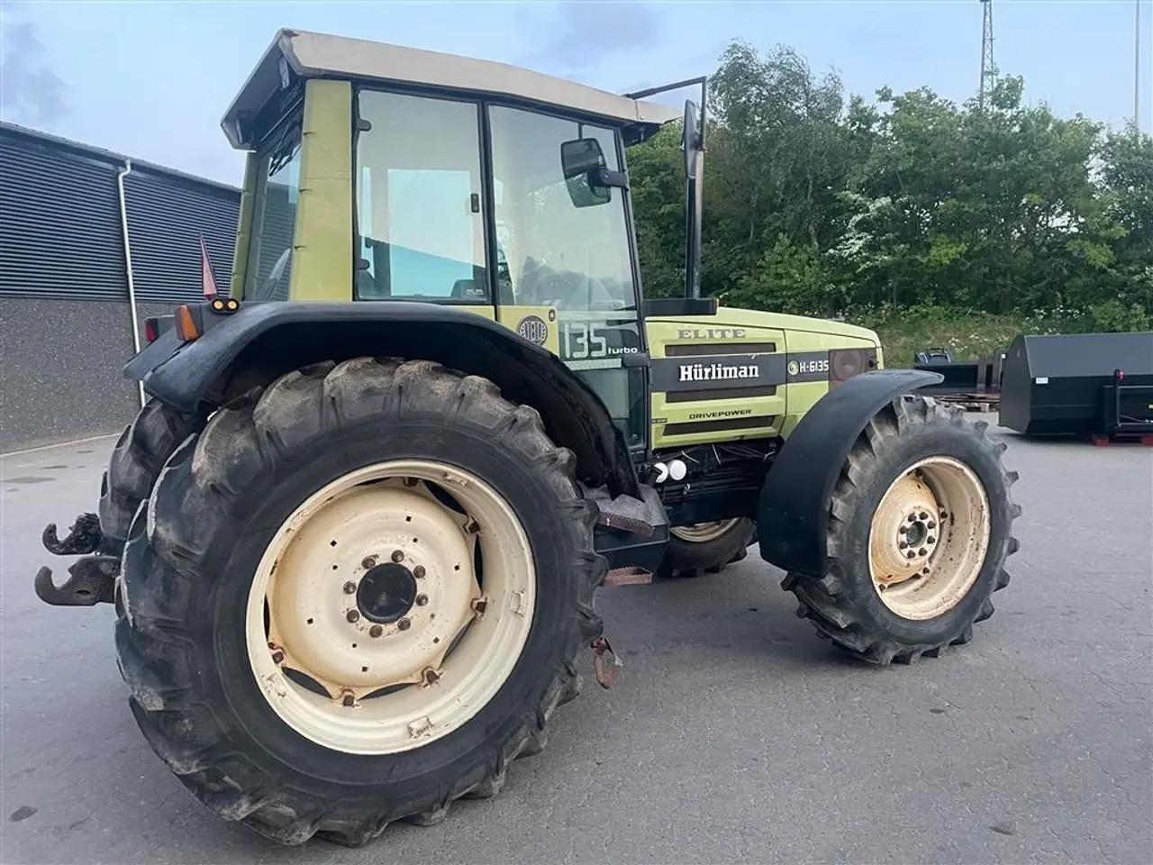 Billede 4 - Hürlimann 6135 M. front PTO